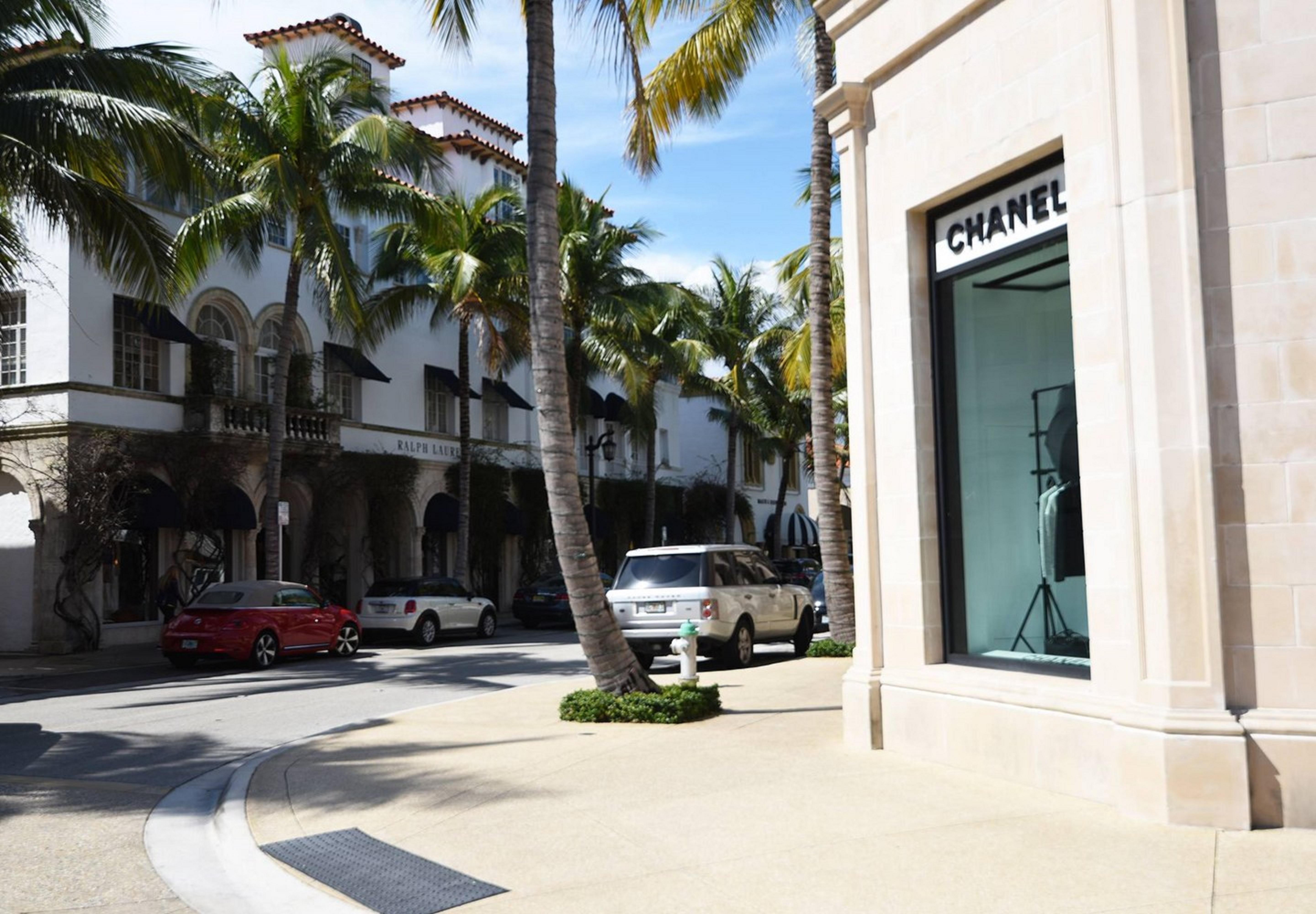 The Brazilian Court Hotel Palm Beach Exterior photo